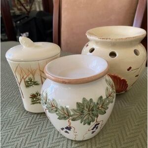 Wax Warmers by Hallmark, Casa Vero and Yankee Candle - 3 warmers
